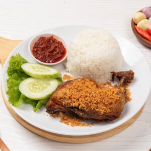 Nasi Ayam Goreng Kremes (+ Sayur, Sambal-Pisah)