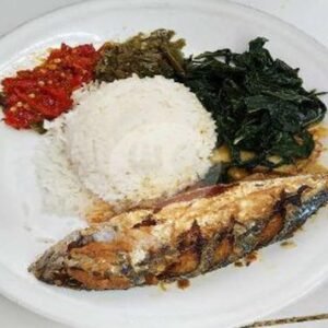 Nasi Ikan Bakar/Goreng (+ Sayur, Sambal-Pisah)
